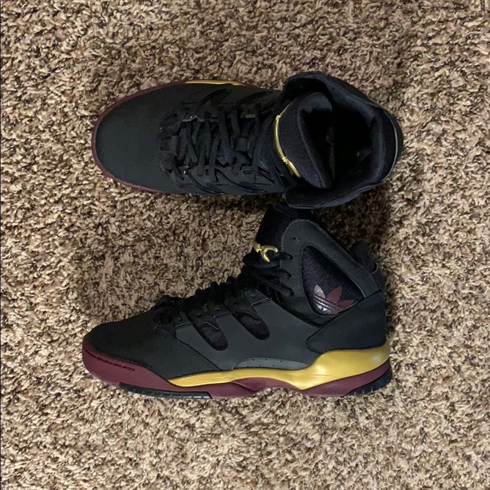 Adidas Original Good Luck Charm (Q32923) Women’s